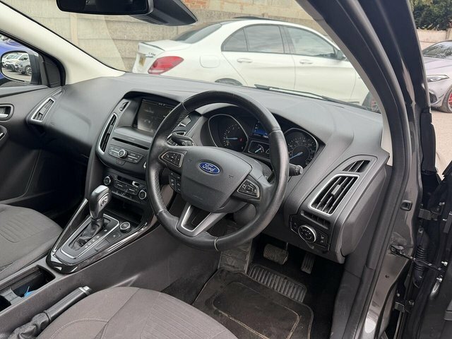Ford Focus 1.0T Ecoboost Titanium Hatchback E Grey #2