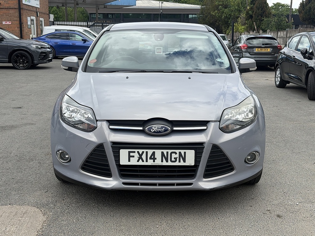 Ford Focus 1.6 Zetec Hatchback Powershift Euro 5 FX14NGN Silver #2