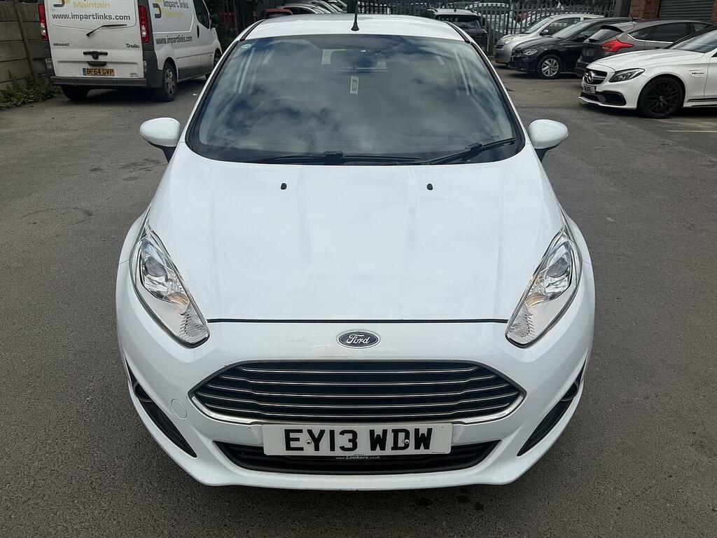 Ford Fiesta 1.0T Ecoboost Zetec Hatchback Eu EY13WDW White #4