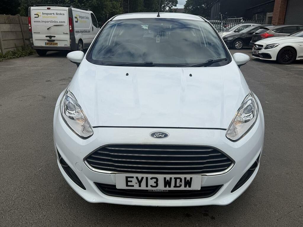 Ford Fiesta 1.0T Ecoboost Zetec Hatchback Eu EY13WDW White #5