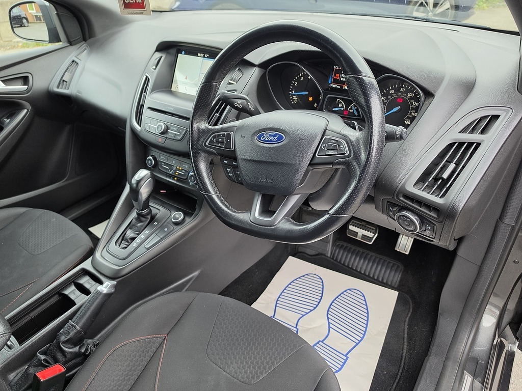 Ford Focus 1.0T Ecoboost St-line Hatchback Eu DK18UPD Grey #2