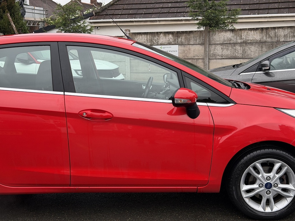Ford Fiesta 1.0T Ecoboost Zetec Hatchback Powershif YE14RRV Red #6
