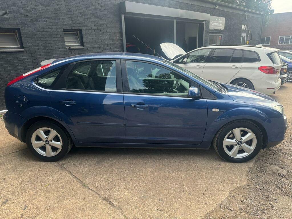 Ford Focus Focus 1.6L Zetec Climate 16V 101 Bhp Full Blue #6
