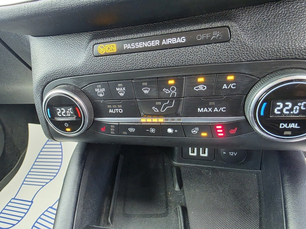 Ford Focus 1.5 Ecoblue 95 Zetec Red #50