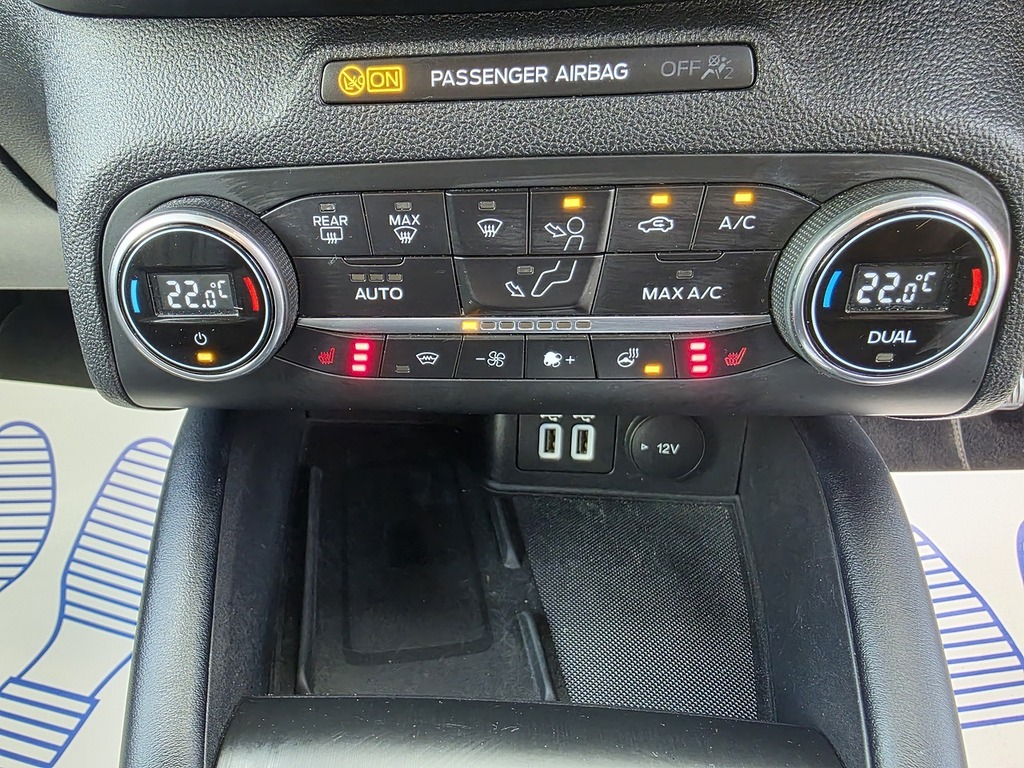 Ford Focus 1.5 Ecoblue 95 Zetec Red #60