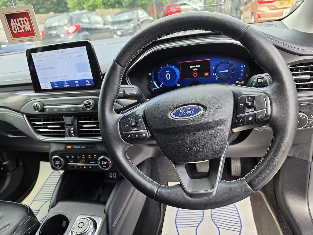 Ford Focus 1.5 Ecoblue 95 Zetec Red #40