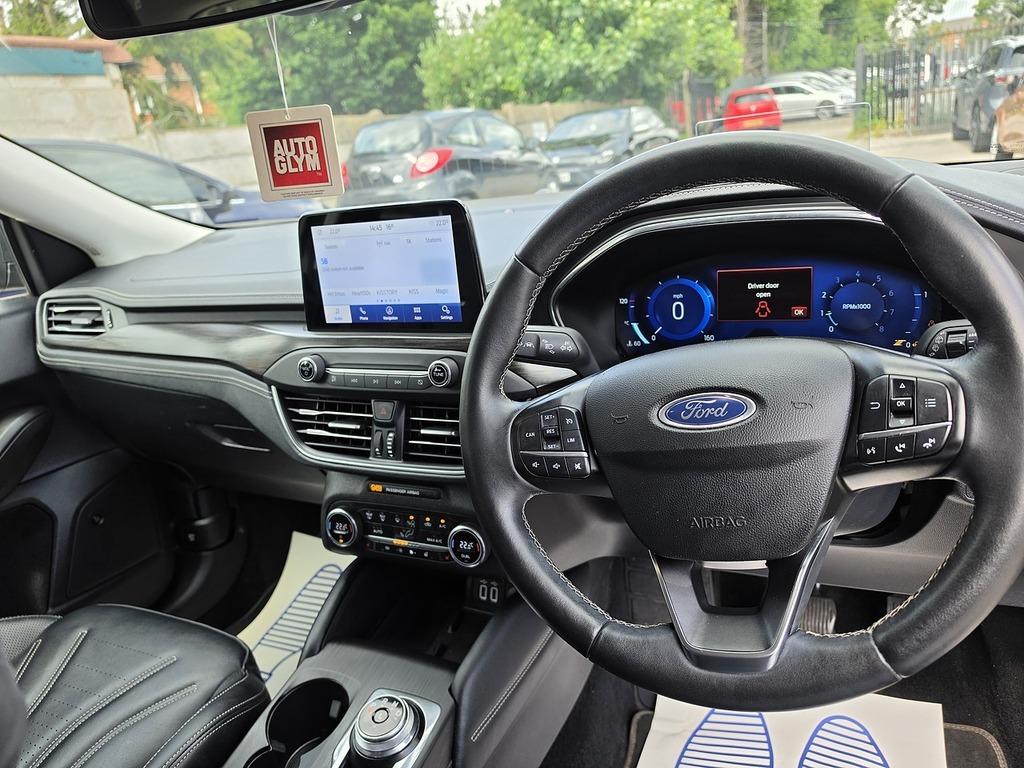 Ford Focus 1.5 Ecoblue 95 Zetec Red #41
