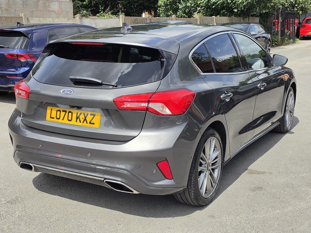 Ford Focus 1.5 Ecoblue 95 Zetec Red #11