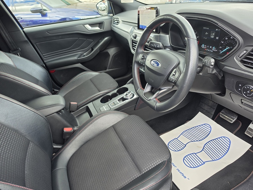 Ford Focus 1.0T Ecoboost St-line X Hatchback KS69KTK Blue #2