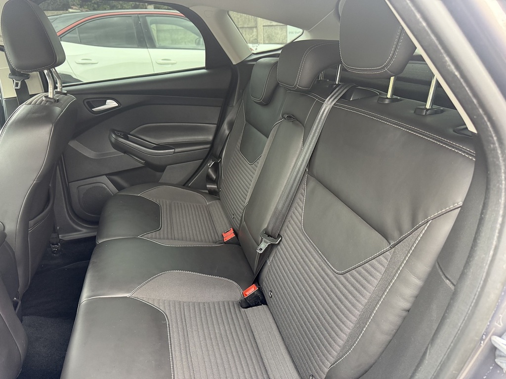 Ford Focus Zetec S Blue #21