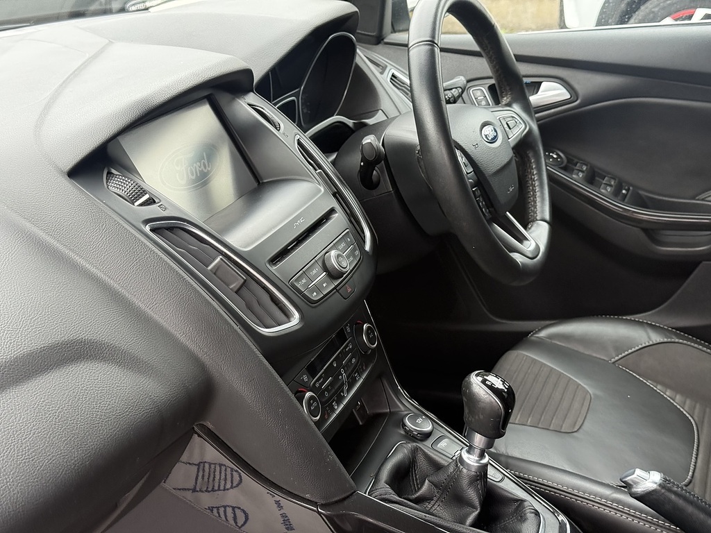 Ford Focus Zetec S Blue #24