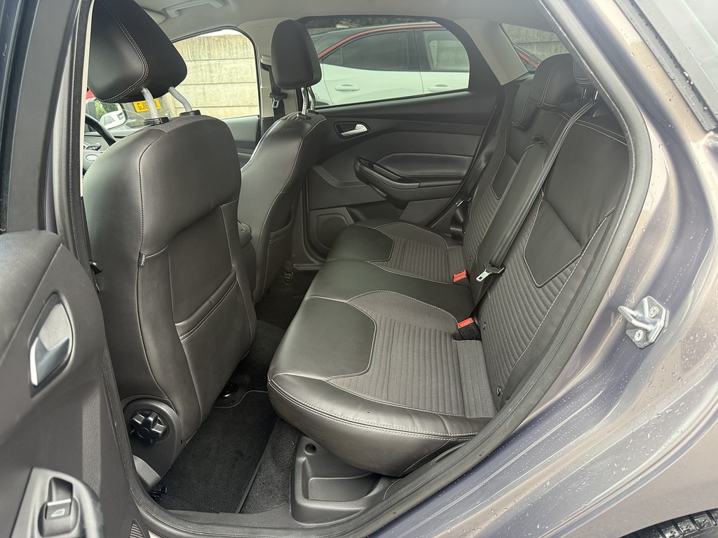 Ford Focus Zetec S Blue #17