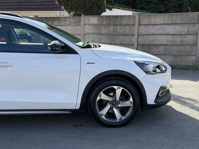 Ford Focus 1.0T Ecoboost Active Hatchback Eur EJ71XFR White #4