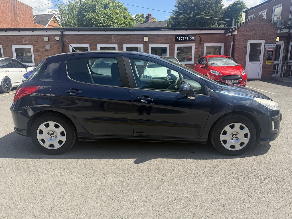 Peugeot 308 Hatchback 1.6 Black #9