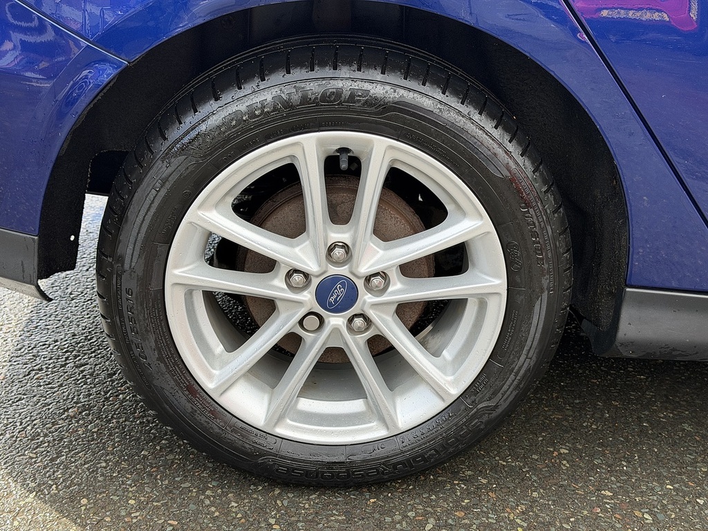 Ford Focus 1.0 Ecoboost 125 Zetec White #65