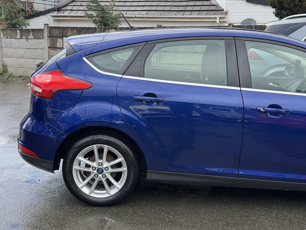 Ford Focus 1.0 Ecoboost 125 Zetec White #7