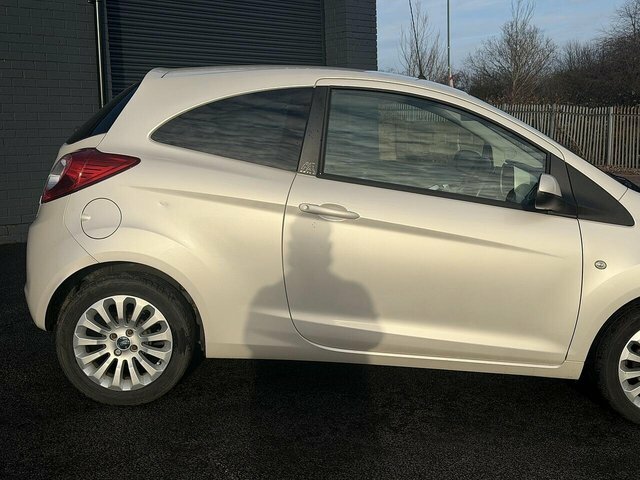 Ford KA Ka Zetec Hatchback 1.2 White #4