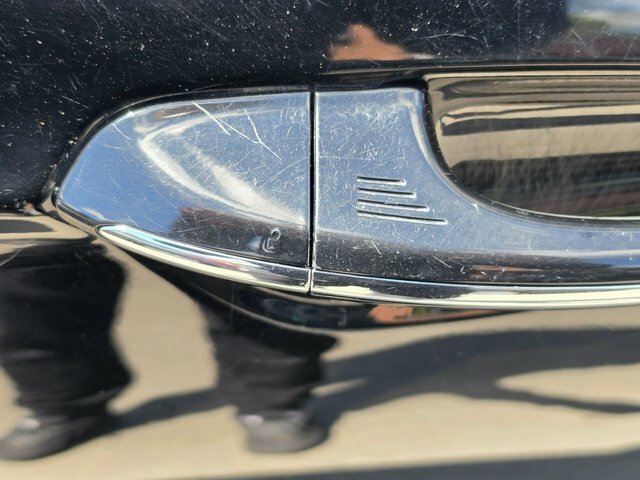 Ford Mondeo 1L Zetec Black #8