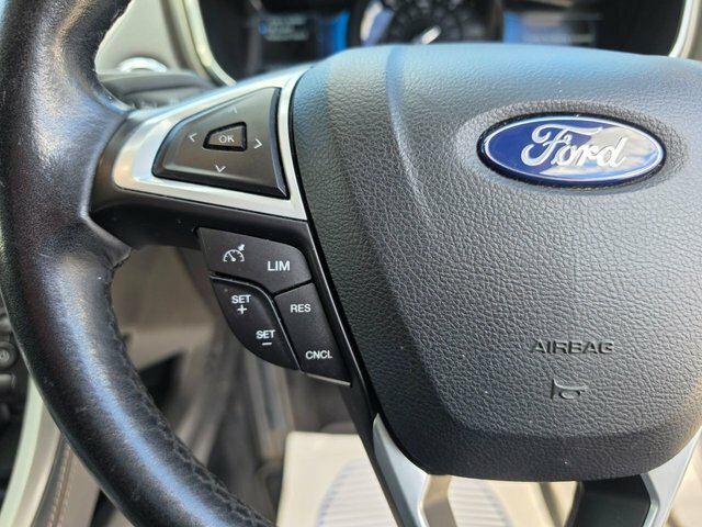 Ford Mondeo 1L Zetec Black #44
