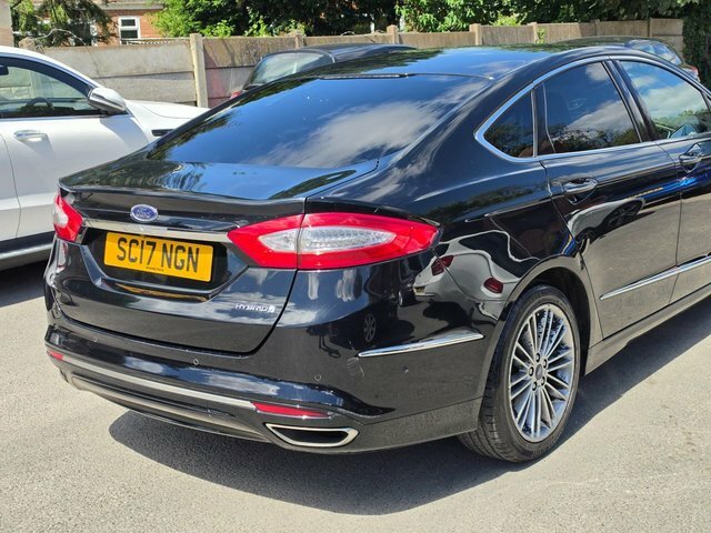 Ford Mondeo 1L Zetec Black #13