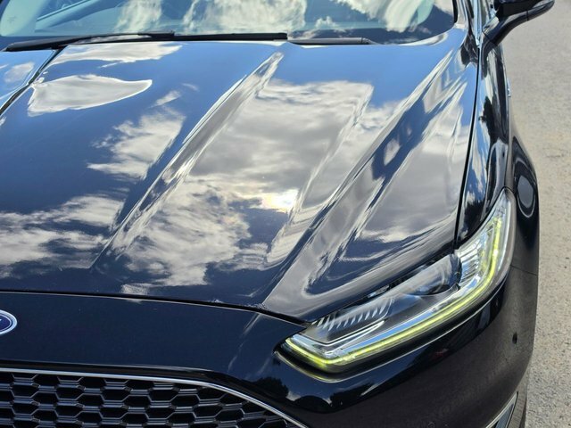 Ford Mondeo 1L Zetec Black #32