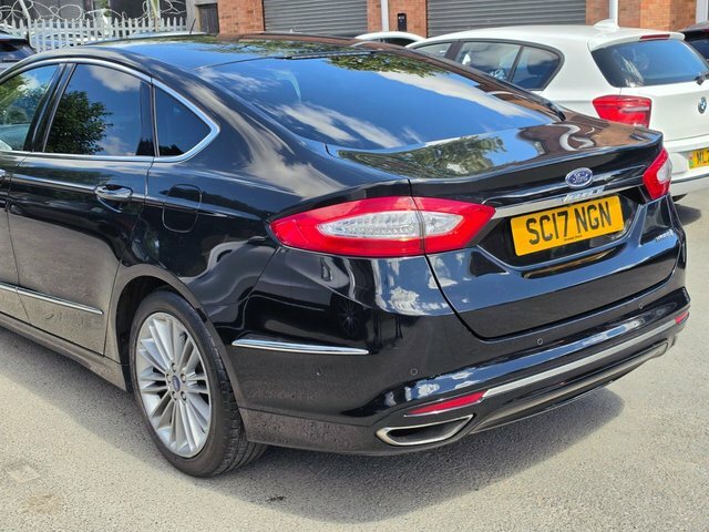 Ford Mondeo 1L Zetec Black #21
