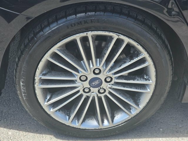 Ford Mondeo 1L Zetec Black #78