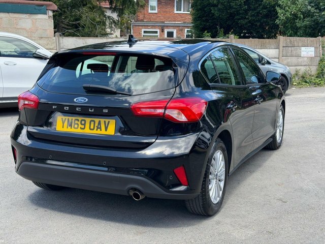 Ford Focus 1.0T Ecoboost Titanium Hatchback E Black #9