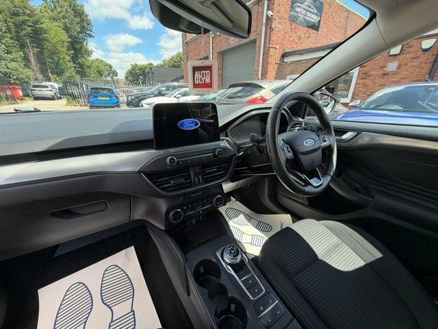 Ford Focus 1.0T Ecoboost Titanium Hatchback E Black #48