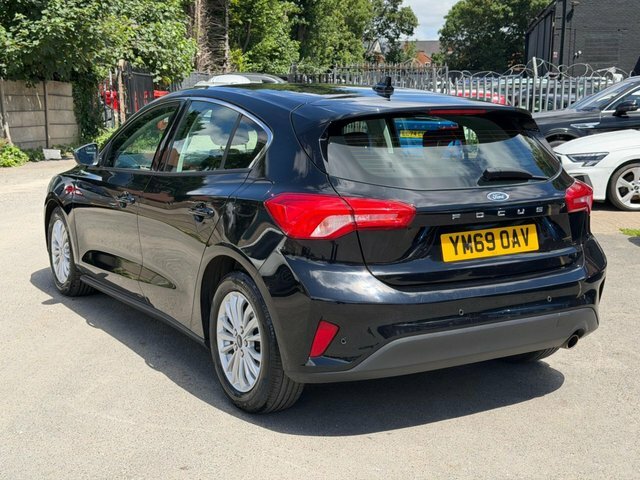 Ford Focus 1.0T Ecoboost Titanium Hatchback E Black #12