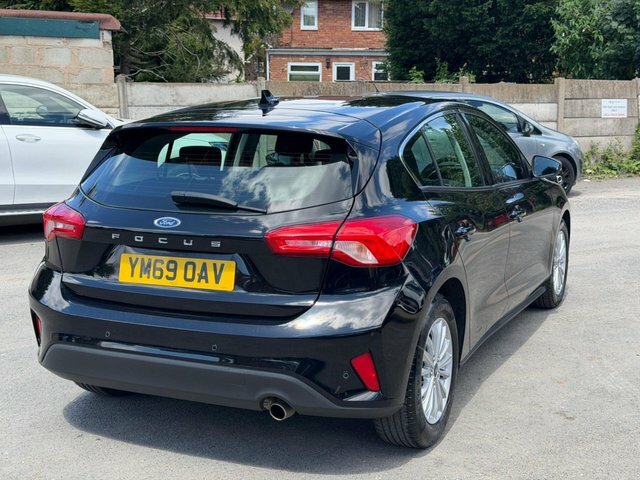 Ford Focus 1.0T Ecoboost Titanium Hatchback E Black #8