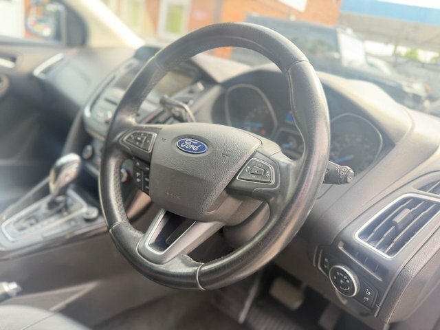 Ford Focus 1.0T Ecoboost Titanium Hatchback E EN16XTE Blue #2