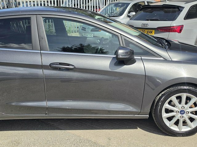 Ford Fiesta 1.0T Ecoboost Titanium Hatchback E DV18LKK Grey #5