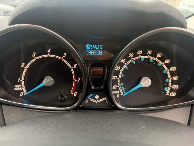 Ford Fiesta Hatchback 1.6 Zetec Powershift Euro 5 201464 Silver #29