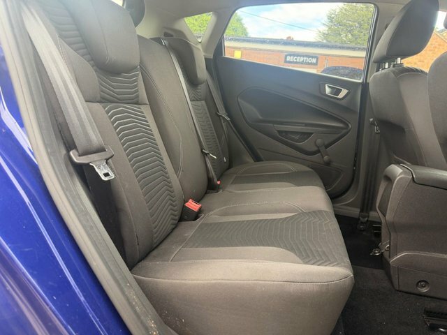 Ford Fiesta Hatchback 1.6 Zetec Powershift Euro 5 201464 Silver #44