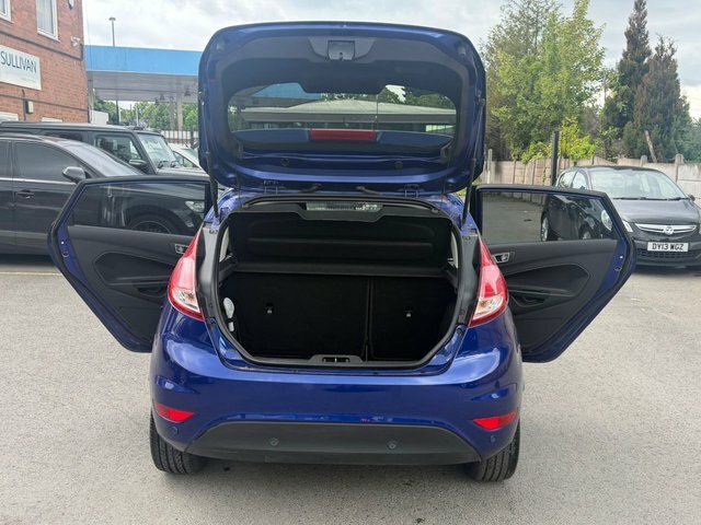 Ford Fiesta Hatchback 1.6 Zetec Powershift Euro 5 201464 Silver #16