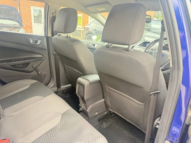 Ford Fiesta Hatchback 1.6 Zetec Powershift Euro 5 201464 Silver #46