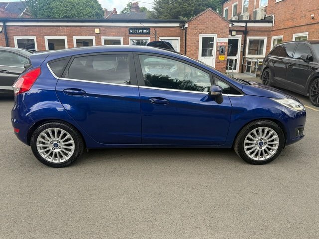 Ford Fiesta Hatchback 1.6 Zetec Powershift Euro 5 201464 Silver #11