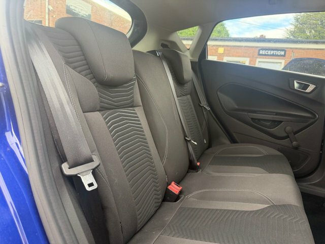 Ford Fiesta Hatchback 1.6 Zetec Powershift Euro 5 201464 Silver #43