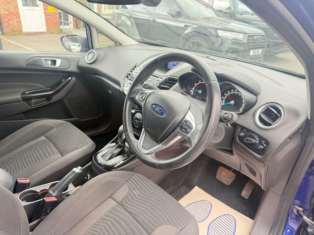 Ford Fiesta Hatchback 1.6 Zetec Powershift Euro 5 201464 Silver #26