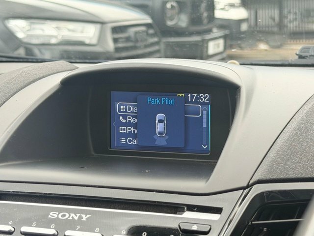 Ford Fiesta Hatchback 1.6 Zetec Powershift Euro 5 201464 Silver #10