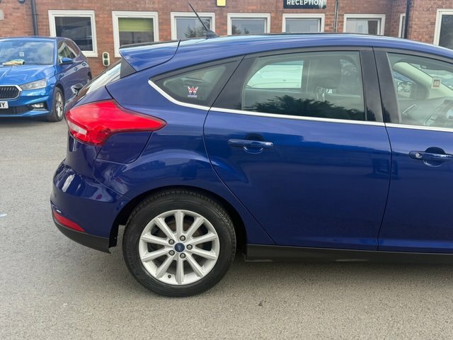 Ford Focus 2.0T Ecoboost St-3 Euro 6 Ss White #15