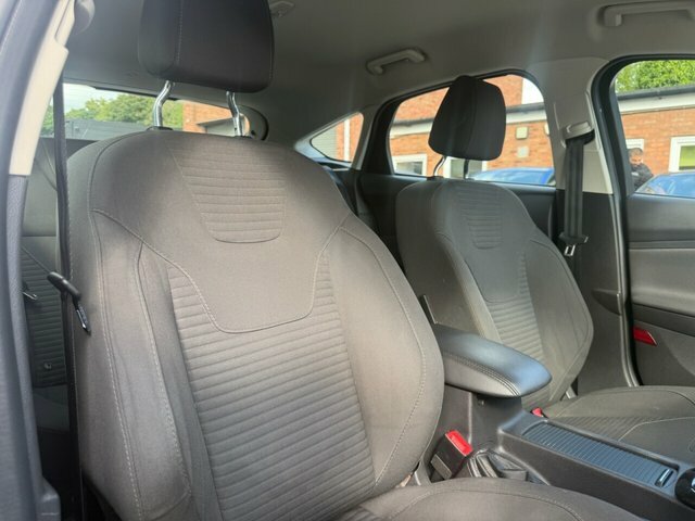 Ford Focus 2.0T Ecoboost St-3 Euro 6 Ss White #55