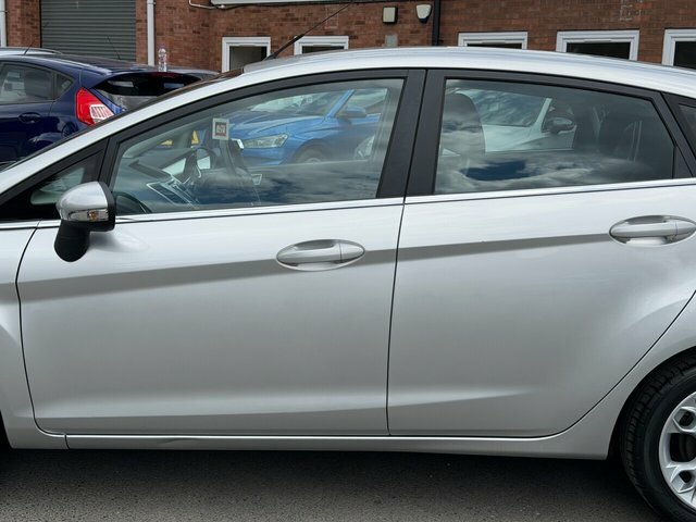 Ford Fiesta 1.4 Zetec Silver #9