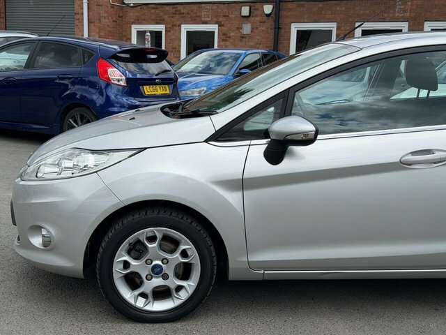Ford Fiesta 1.4 Zetec Silver #10