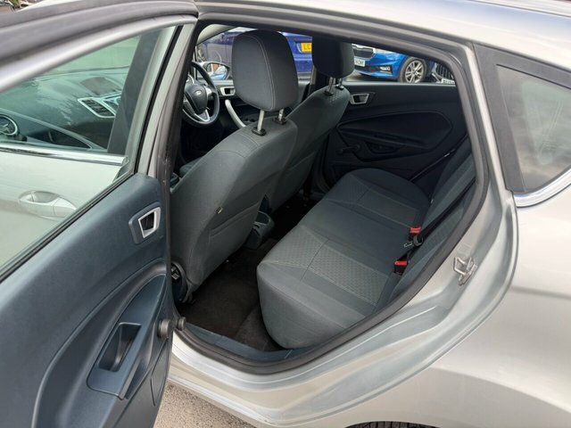 Ford Fiesta 1.4 Zetec Silver #18