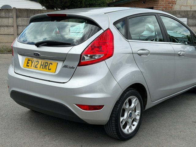 Ford Fiesta 1.4 Zetec Silver #5