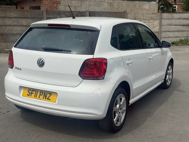 Volkswagen Polo S 60 Silver #4