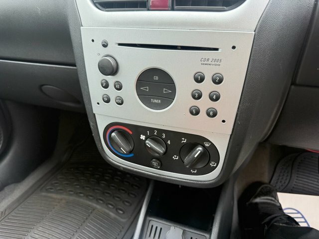 Vauxhall Corsa Elegance 16V Blue #17