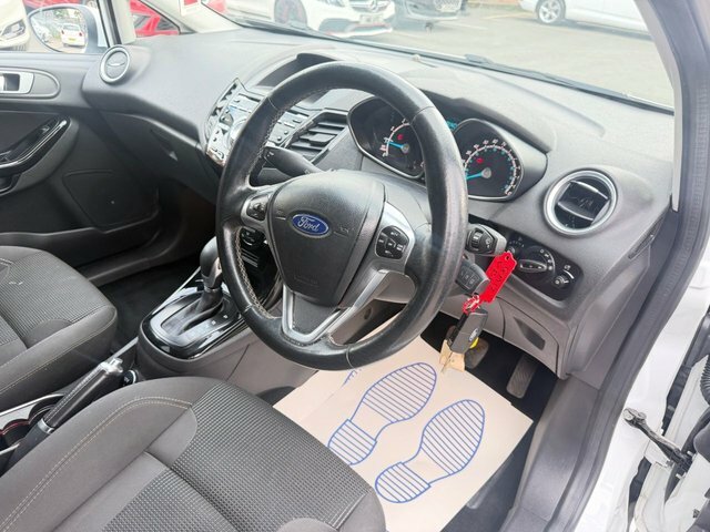 Ford Fiesta 1.0T Ecoboost Titanium Hatchback Powers White #3